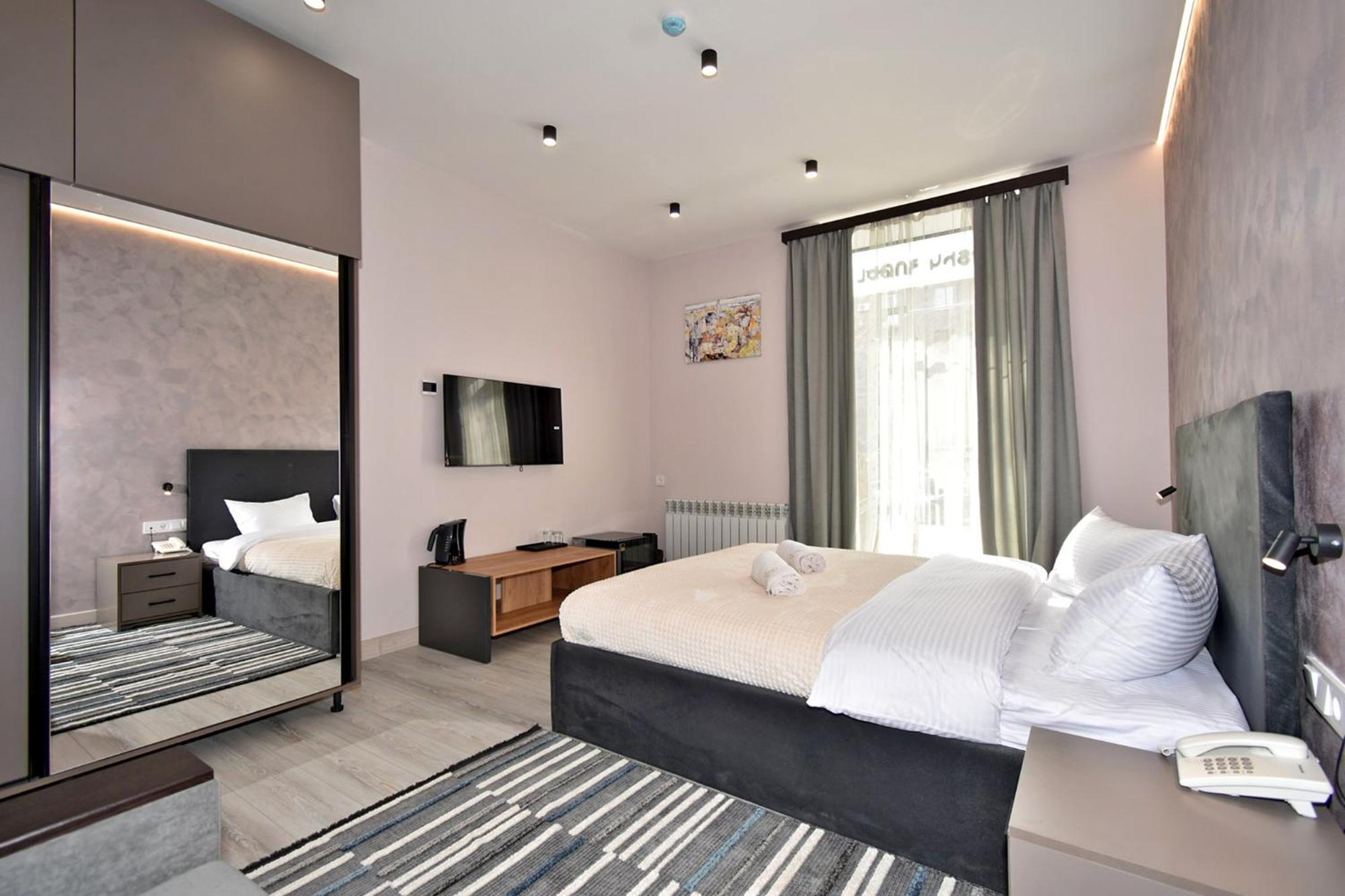 Avenue 23 Boutique Hotel Erevan Exterior foto